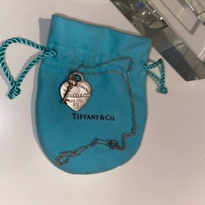 Tiffany heart key pendant